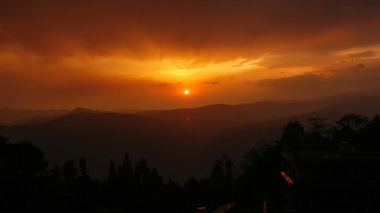 Aakeet Lyang Homestay Kurseong Buitenkant foto