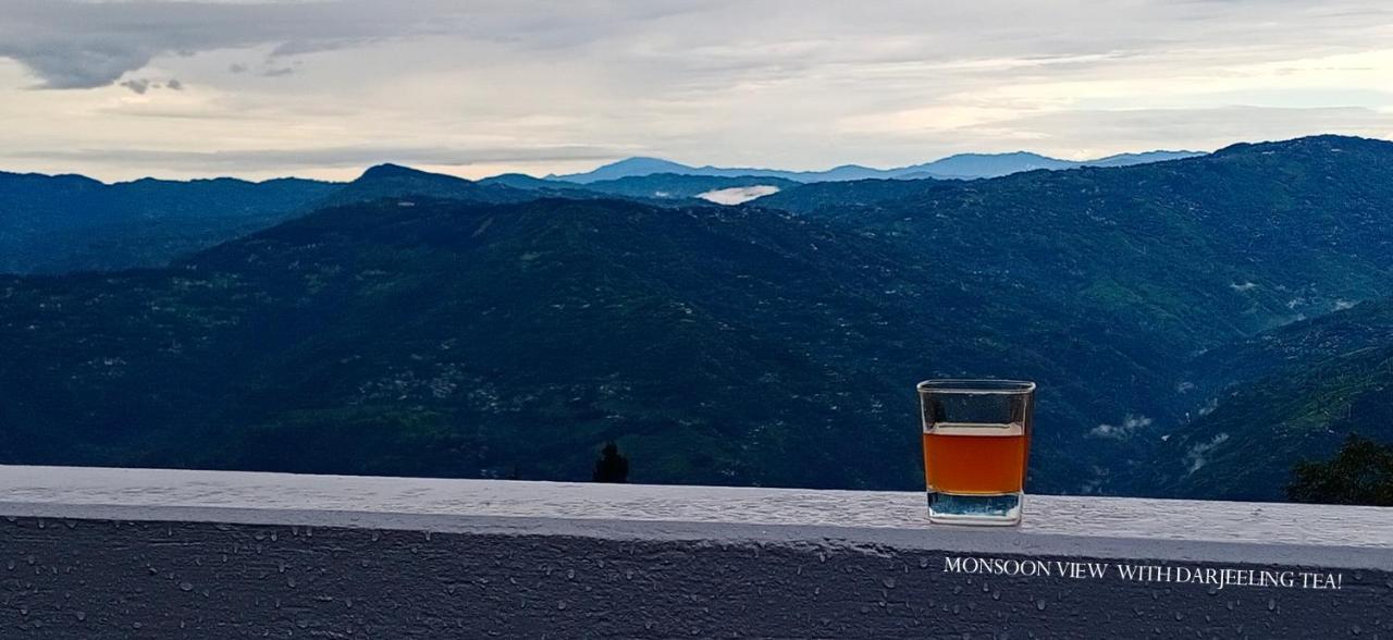 Aakeet Lyang Homestay Kurseong Buitenkant foto